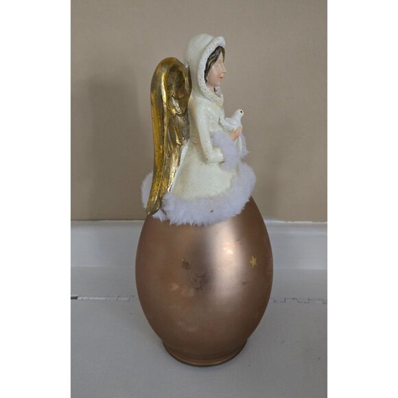 Vintage Angel-Lit Gold Figurine With Star Design & LED Light-Up Base - Picture 4 of 6